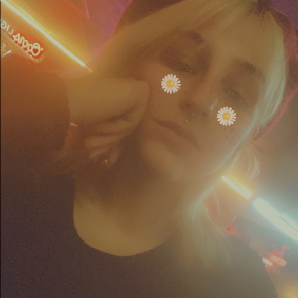 Meet your Posher, Bailie - Picture 1 of 1